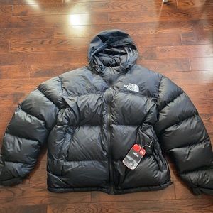 Brand new with tags The North Face jacket black size XXL
